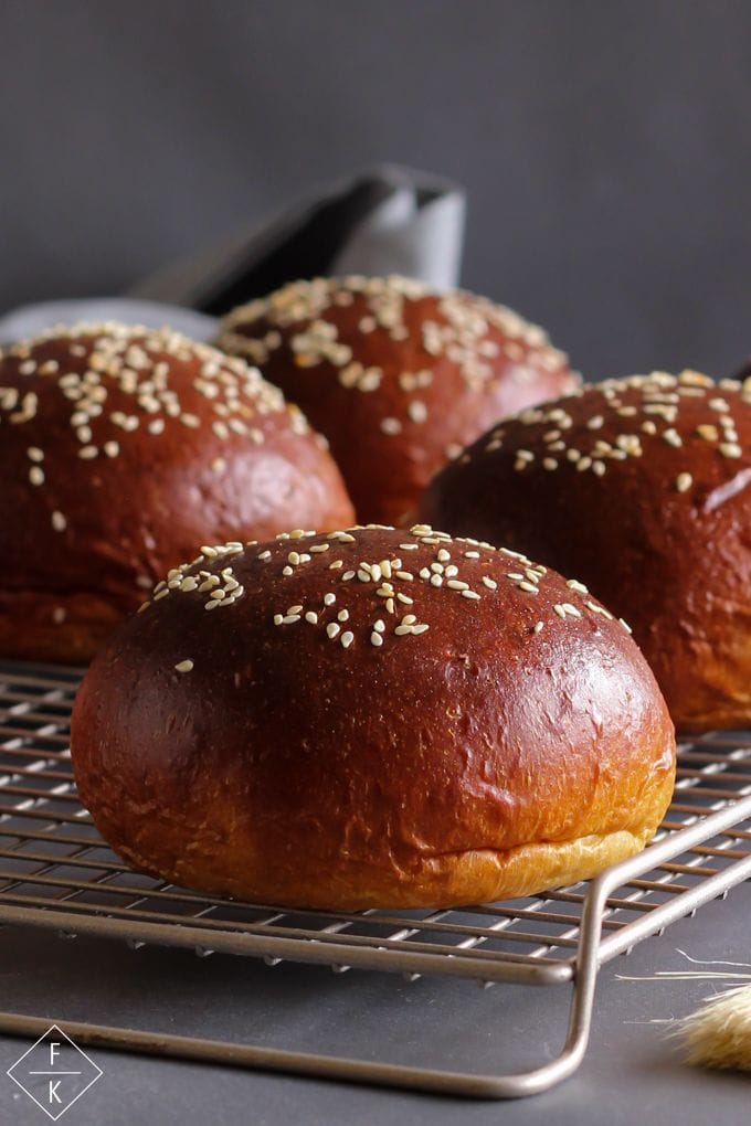 Low Carb Brioche Bun With Yeast